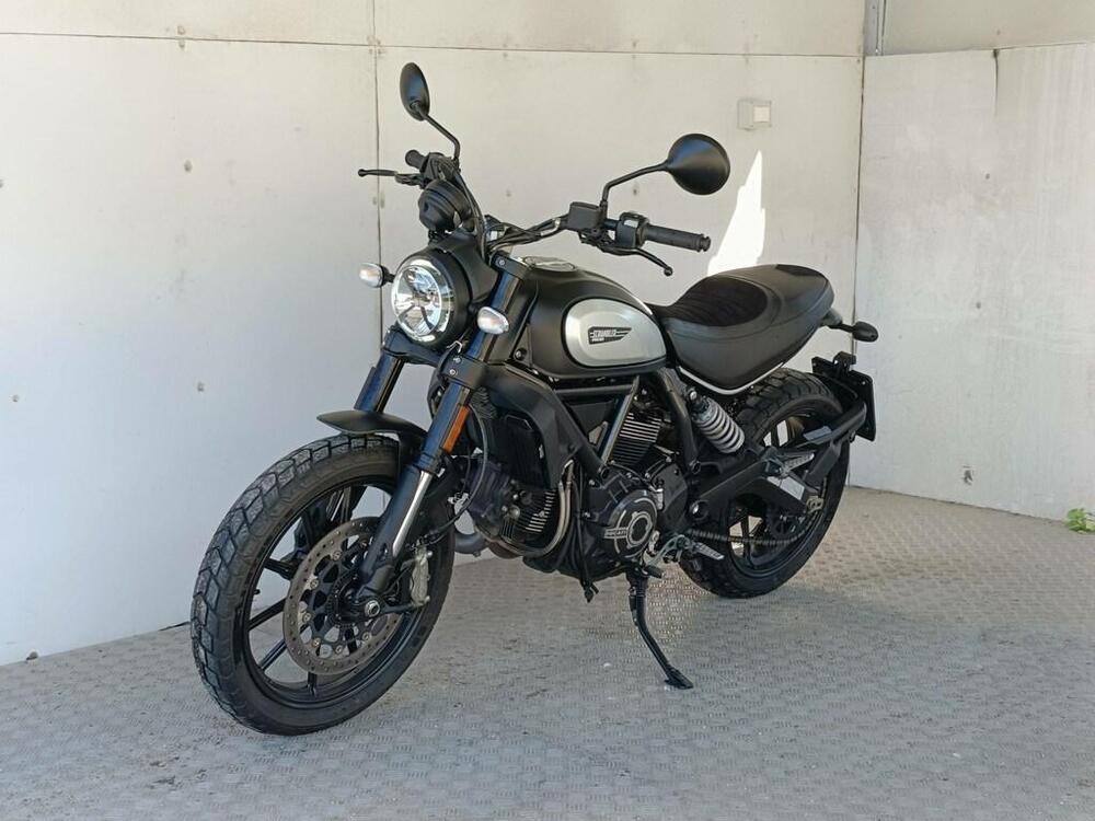 Ducati Scrambler 800 Icon Dark (2020) (4)