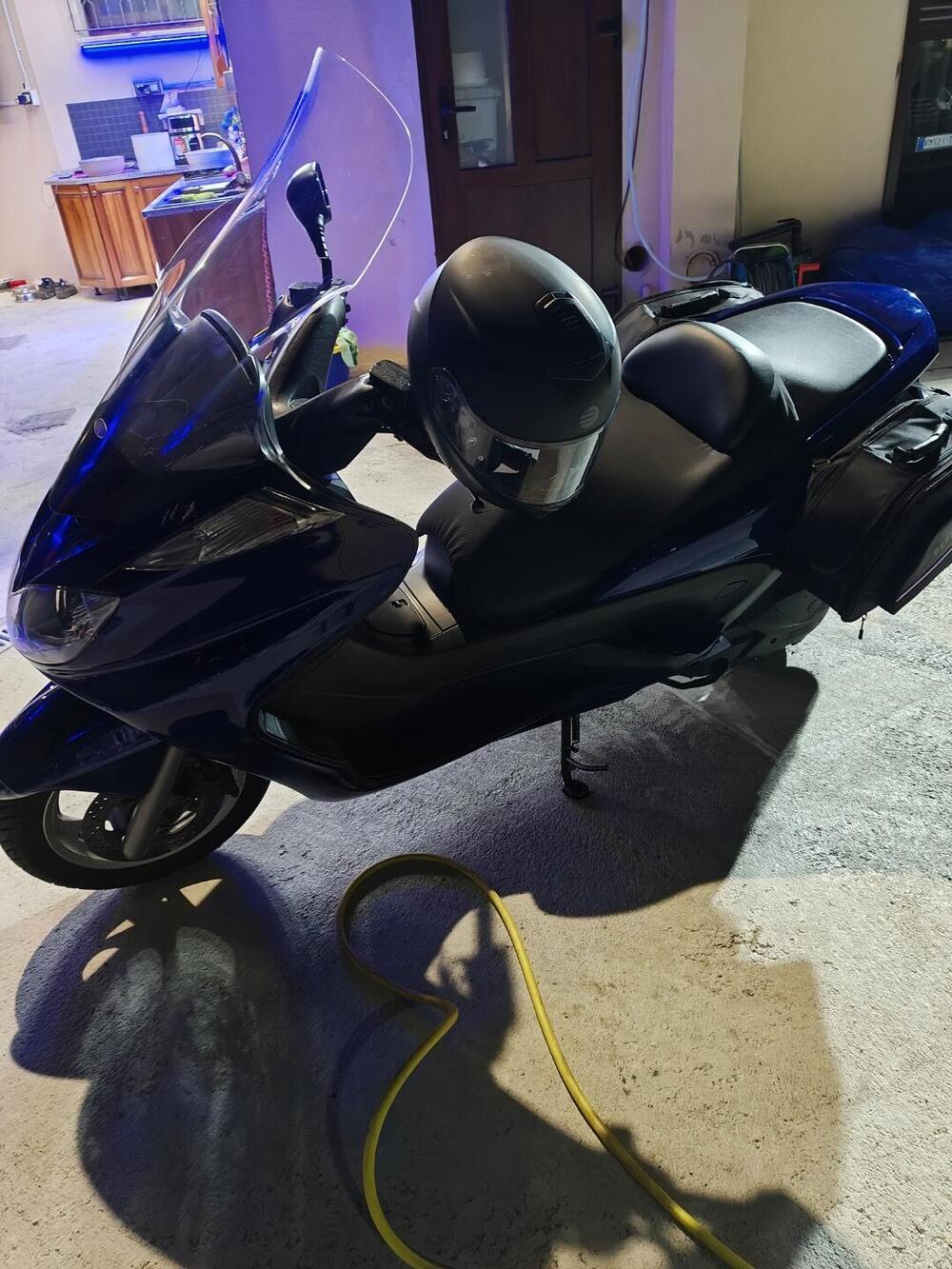 Yamaha Majesty 400 (2004 - 08) (5)