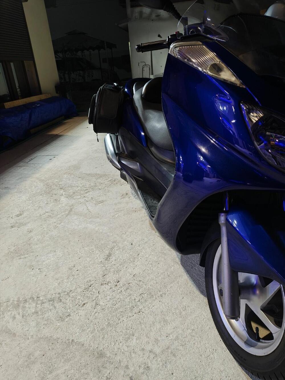 Yamaha Majesty 400 (2004 - 08) (6)