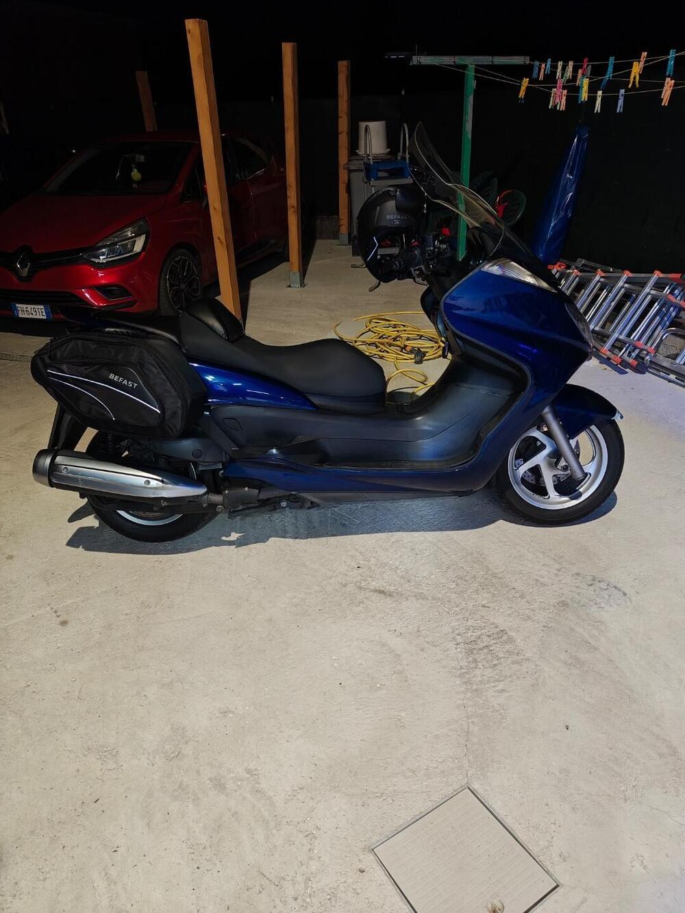 Yamaha Majesty 400 (2004 - 08) (7)