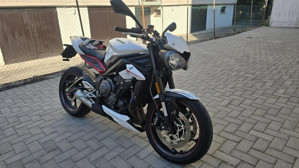 Triumph Street Triple R (2017 - 20) (3)
