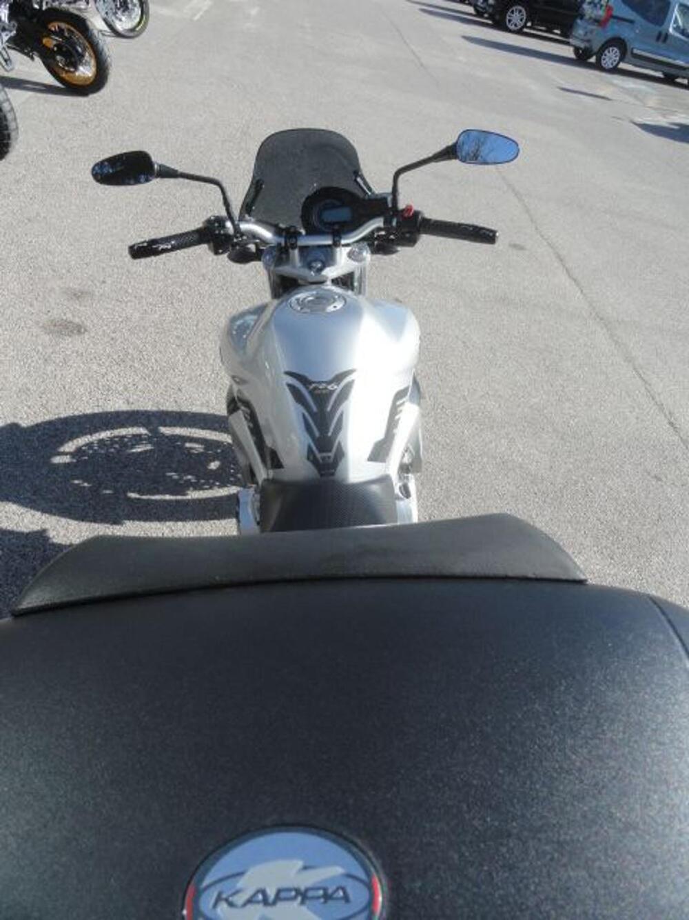 Yamaha FZ6 (2004 - 07) (7)