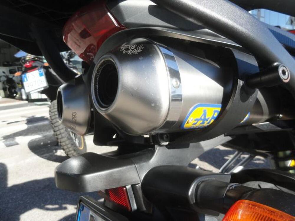 Yamaha FZ6 (2004 - 07) (9)