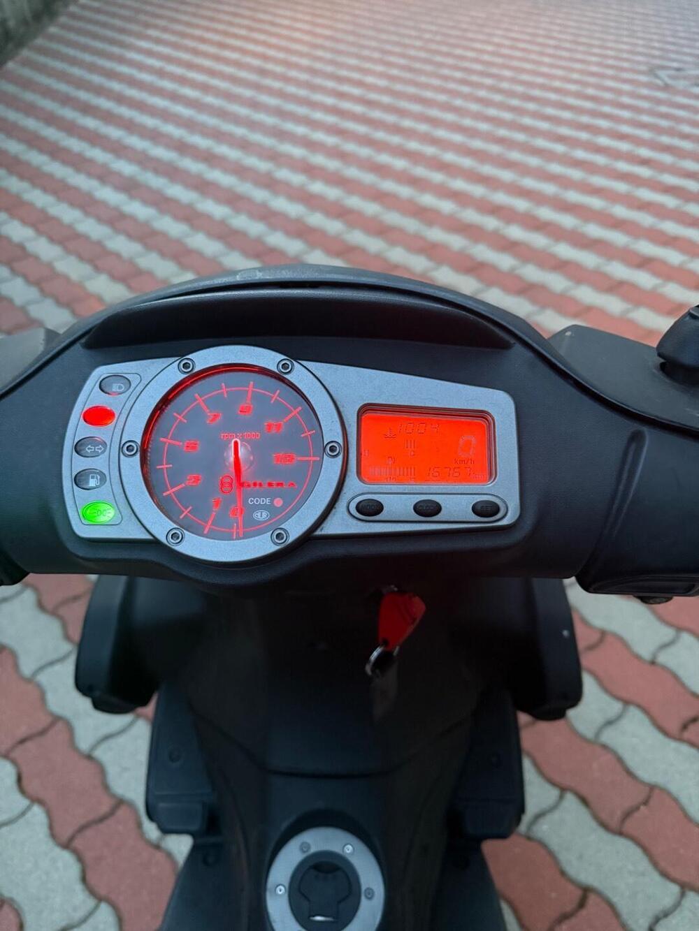 Gilera Runner 125 ST (2007 - 16) (13)