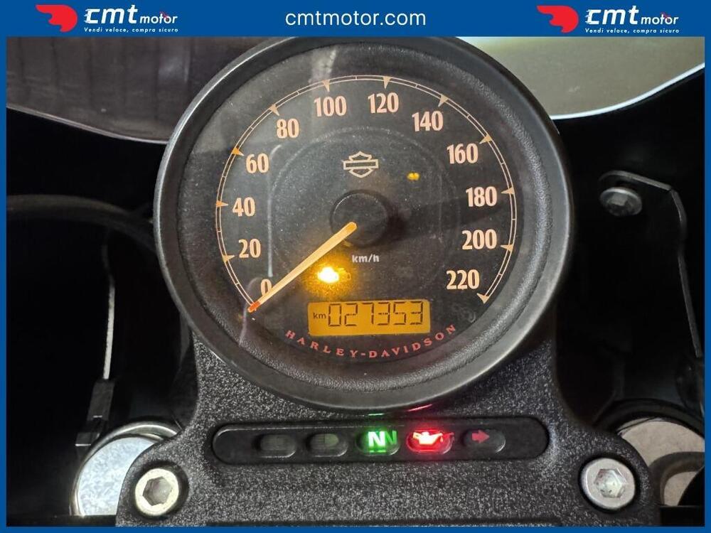 Harley-Davidson 883 Iron (2017 - 20) - XL 883N (5)