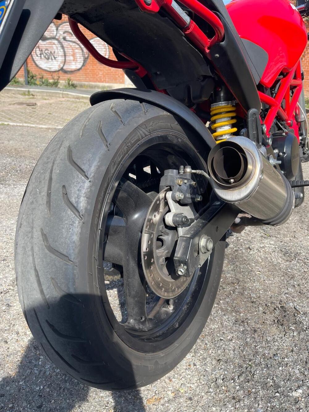 Ducati Monster 695 (2006 - 08) (9)