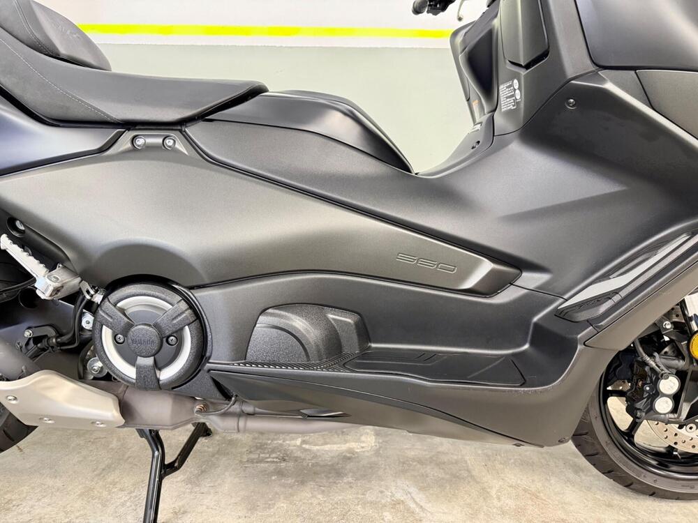 Yamaha T-Max 560 (2022 - 24) (5)