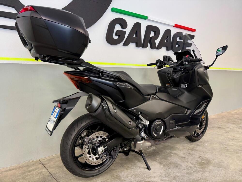 Yamaha T-Max 560 (2022 - 24) (6)