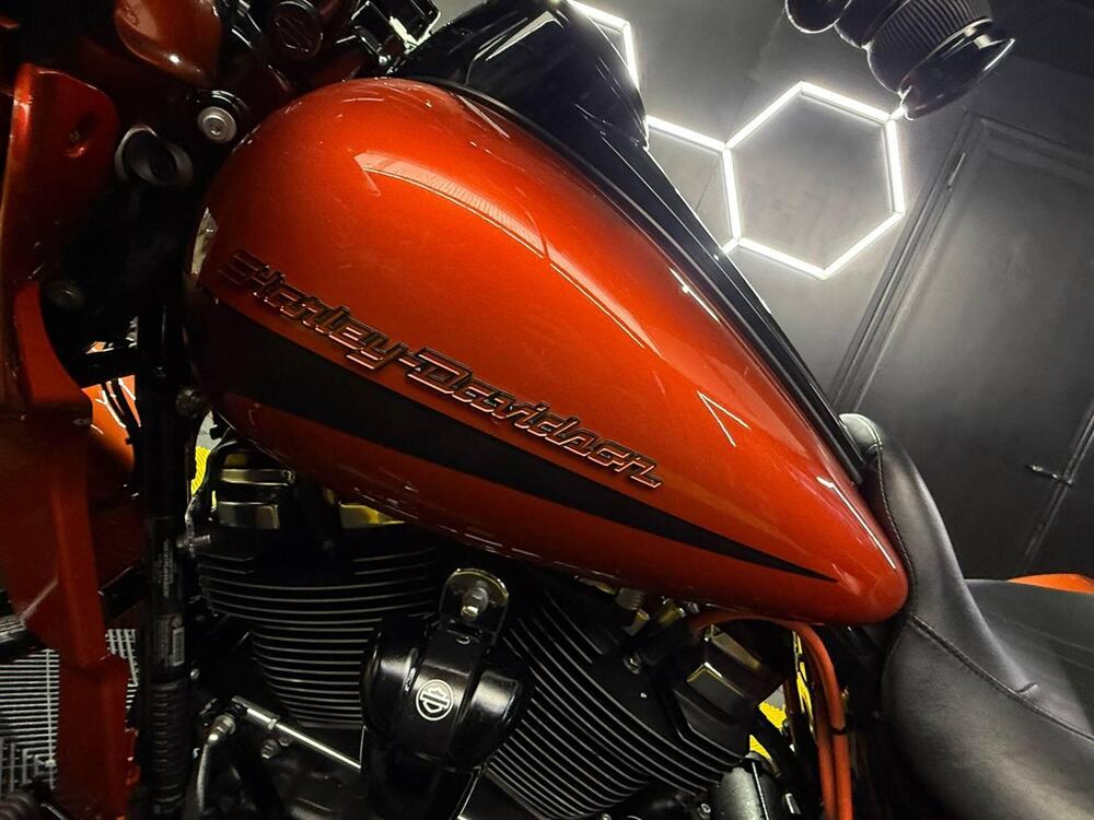 Harley-Davidson 114 Road Glide Special (2019 - 20) - FLTRXS (13)