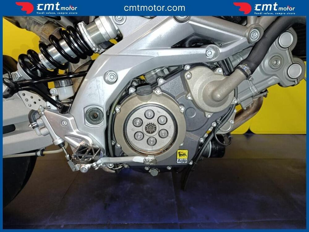 Aprilia Dorsoduro 750 (2009 - 14) (6)