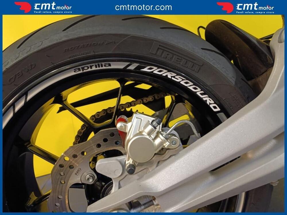Aprilia Dorsoduro 750 (2009 - 14) (8)