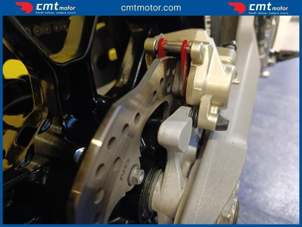 Aprilia Dorsoduro 750 (2009 - 14) (10)