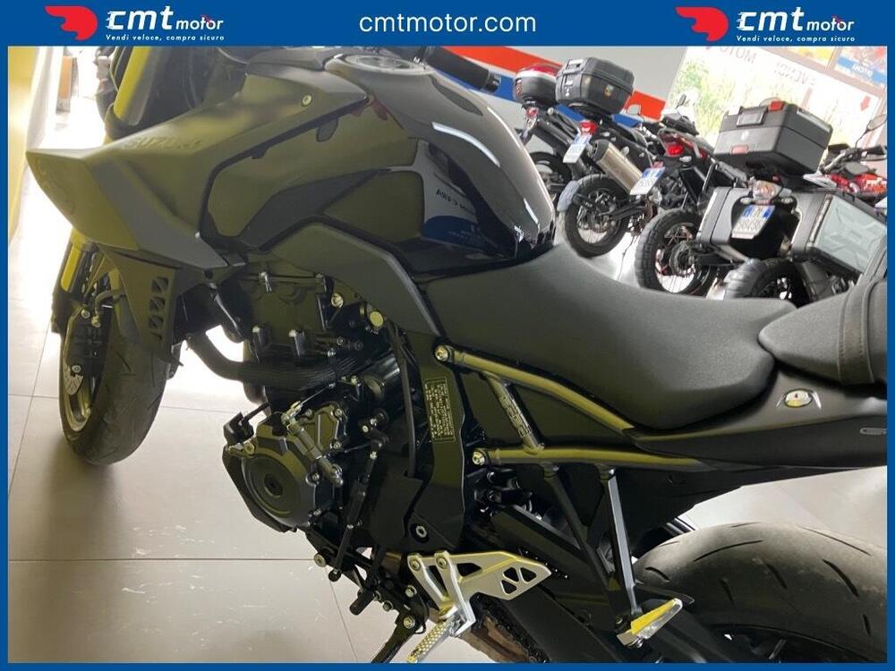 Suzuki GSX-8S (2023 - 24) (10)