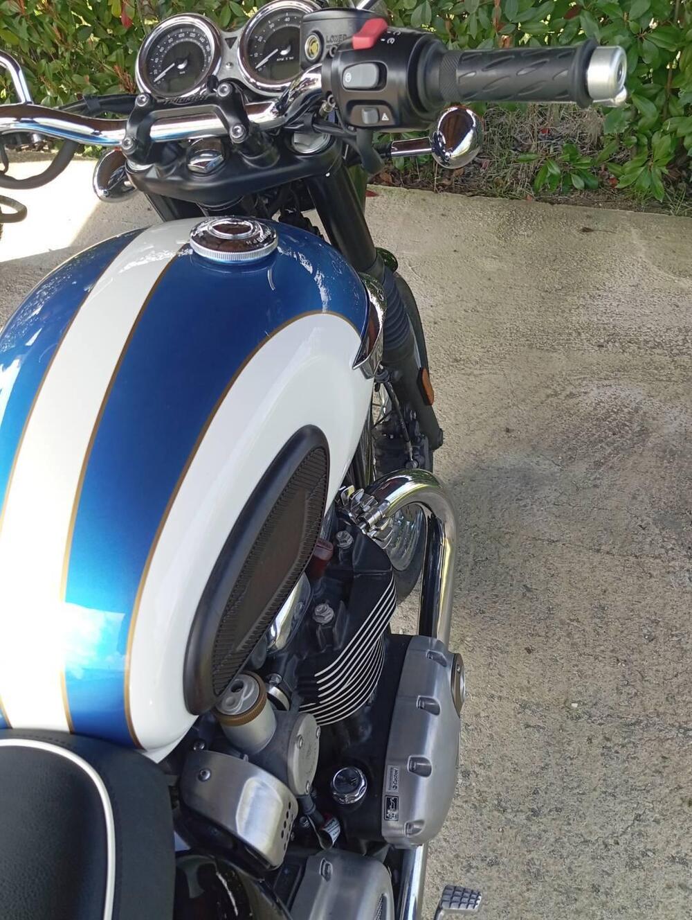 Triumph Bonneville T120 (2021 - 25) (2)