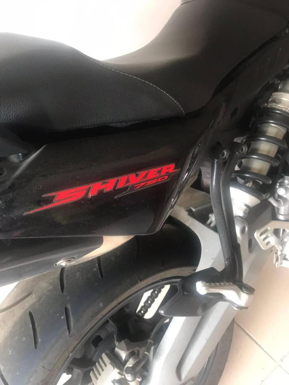 Aprilia Shiver 750 (2010 - 16) (4)