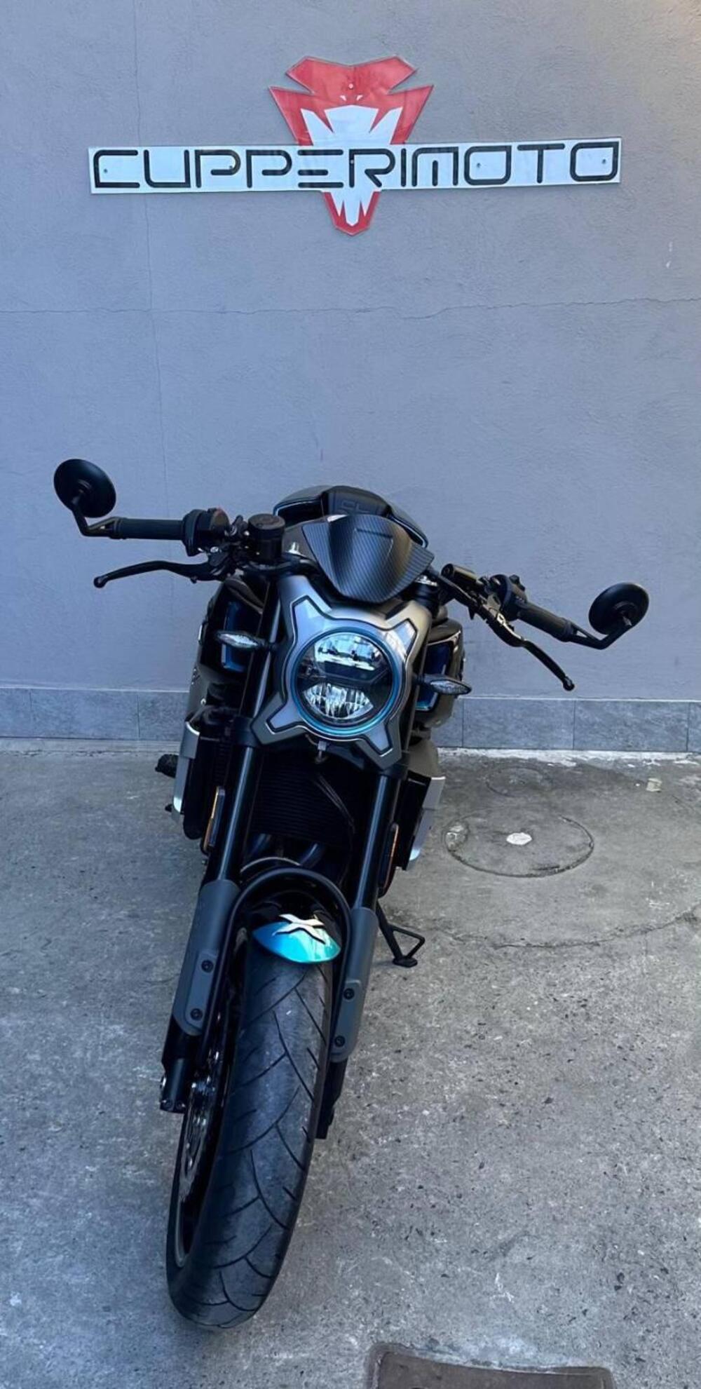 CFMOTO 700CL-X Sport (2022 - 26) (4)