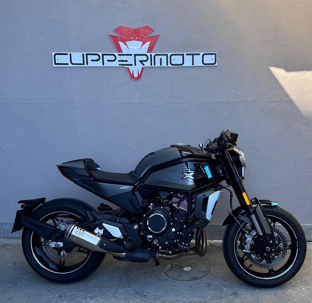 CFMOTO 700CL-X Sport (2022 - 26)