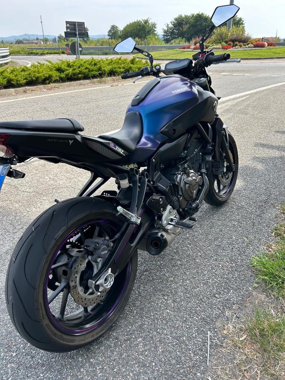 Yamaha MT-07 (2014 - 16) (2)