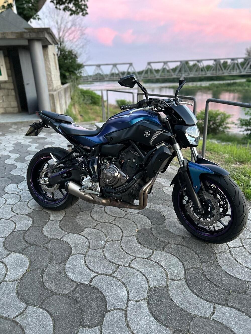 Yamaha MT-07 (2014 - 16) (4)