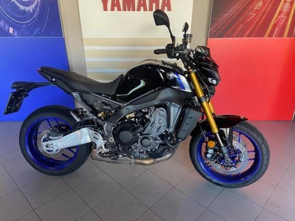 Yamaha MT-09 SP (2021 - 23) (2)