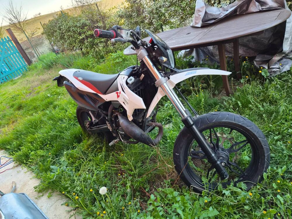 Betamotor RR 50 Motard (2013) (7)