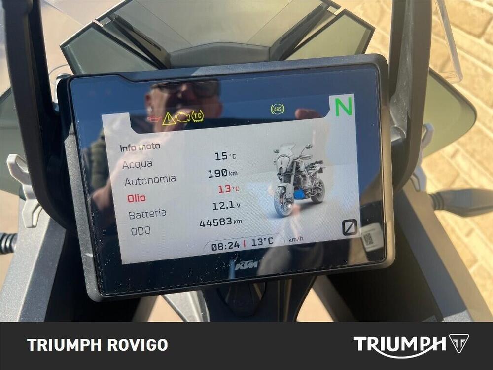 KTM 1290 Super Adventure S (2021) (9)