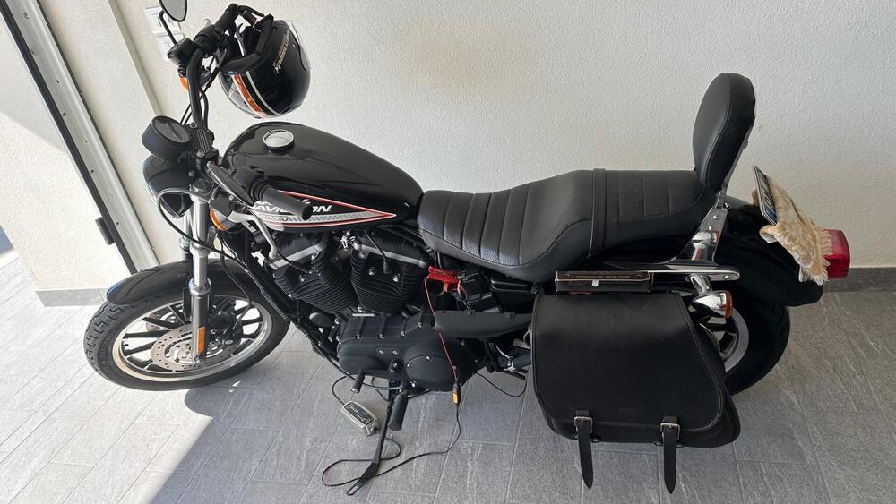 Harley-Davidson 883 (2008 - 09) - XL (4)