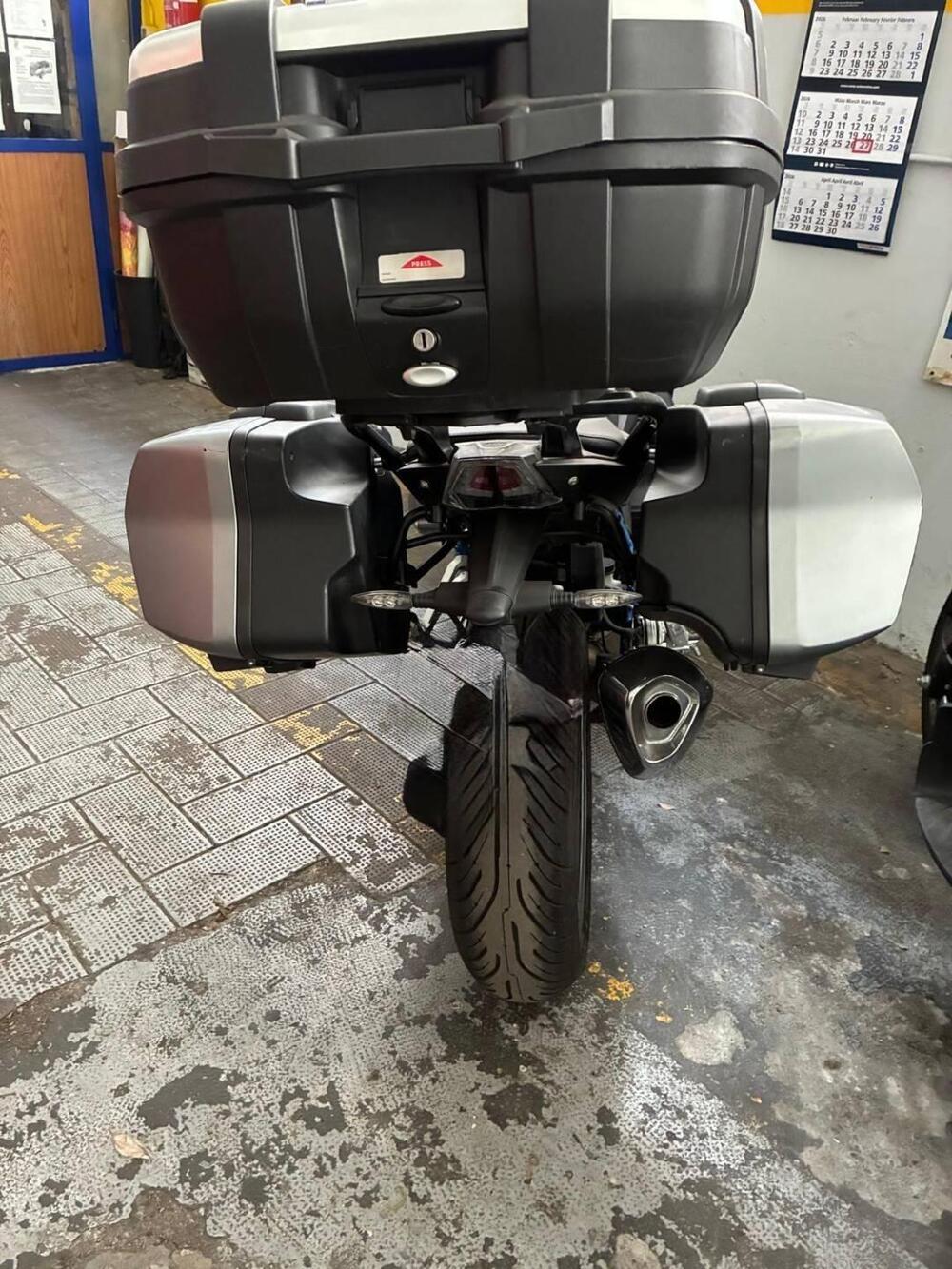 Bmw R 1200 R (2017 - 18) (6)