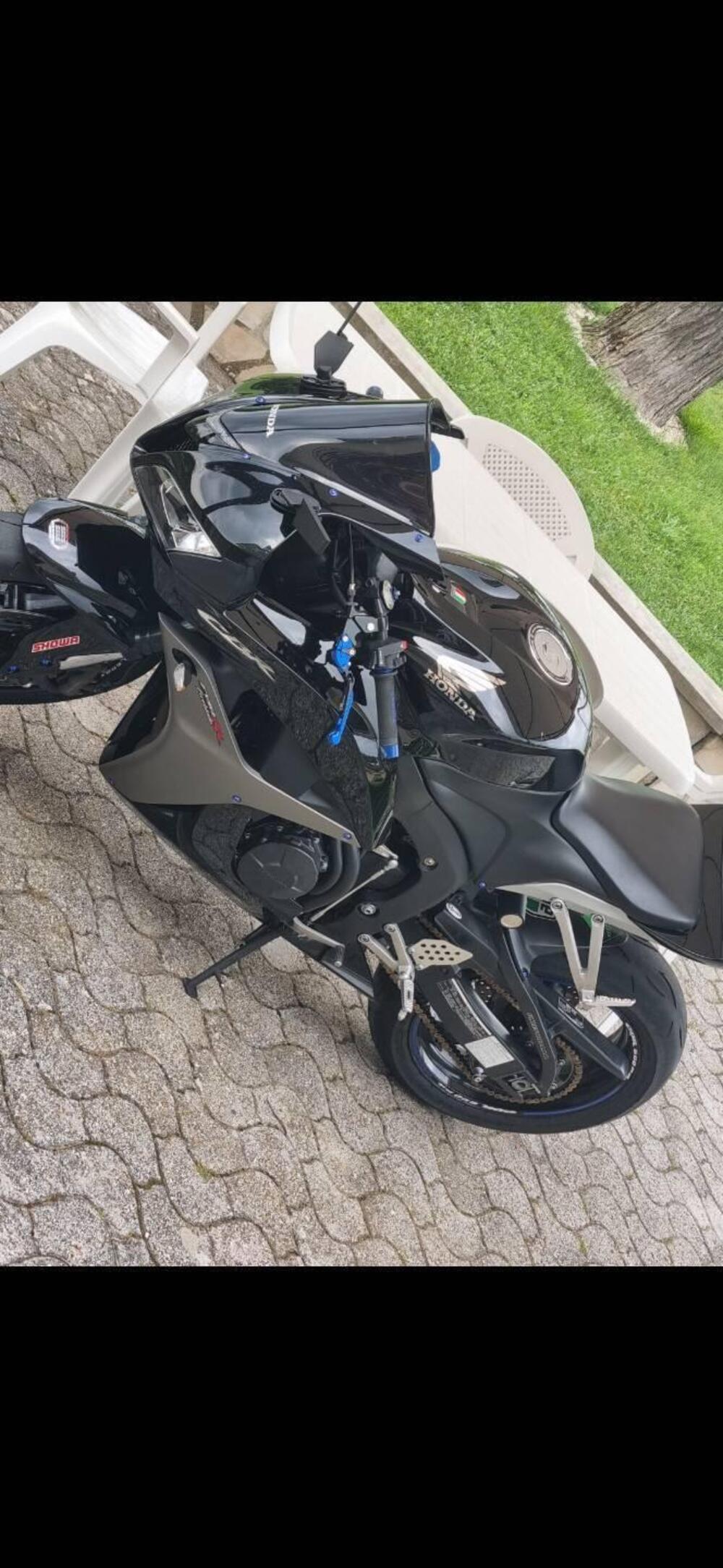 Honda CBR 600 RR (2009 - 12) (7)