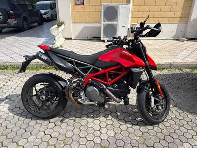 Ducati Hypermotard 950 (2022 - 25) usata