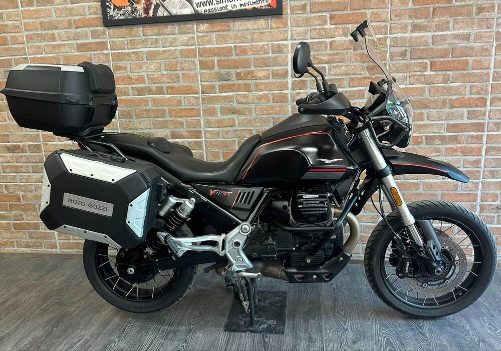 Moto Guzzi V85 TT (2021 - 23) (5)