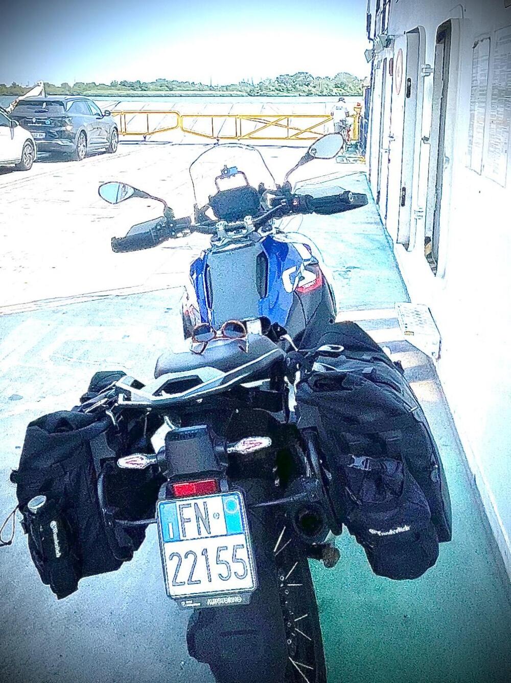 BORSE WUNDERLICH - SHAD + TELAI BMW R1300GS Wunderlich GmbH (3)