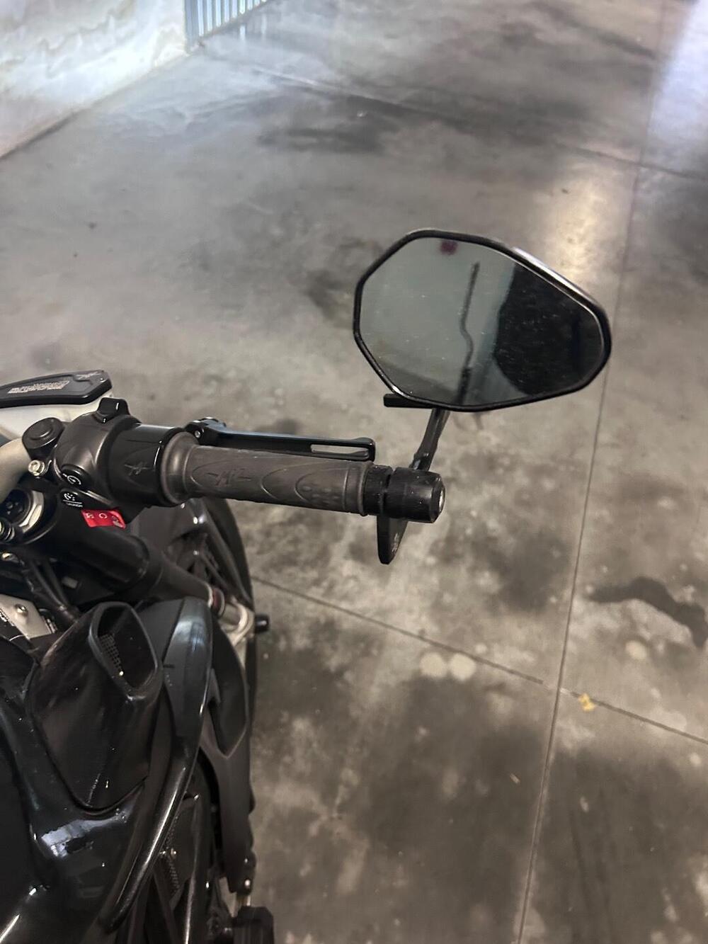 MV Agusta Brutale 800 RR (2021 - 25) (3)