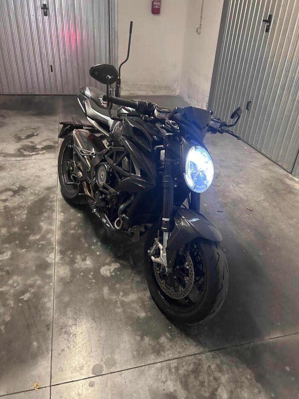 MV Agusta Brutale 800 RR (2021 - 25) (12)