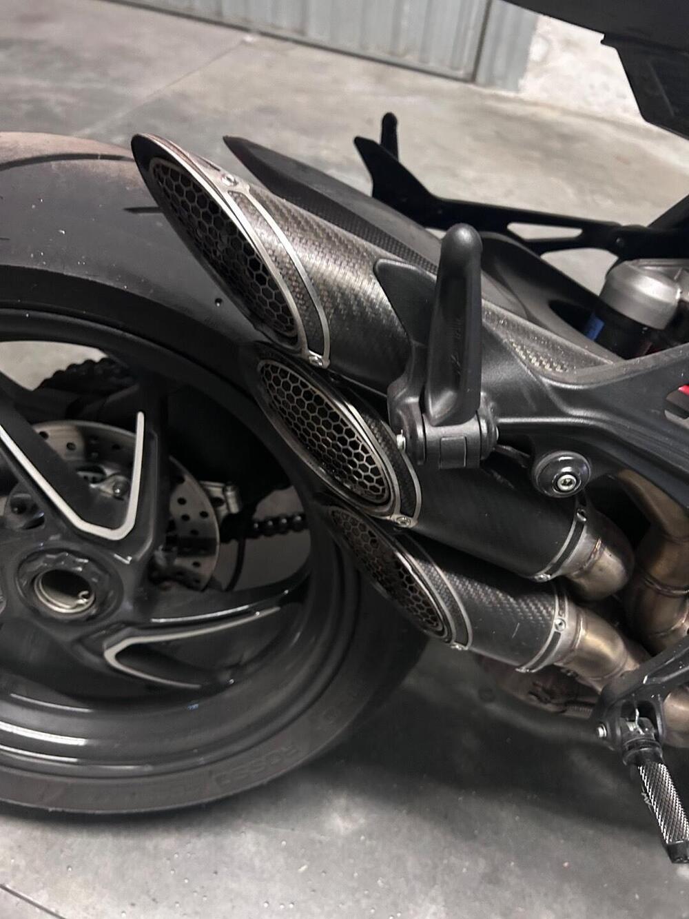 MV Agusta Brutale 800 RR (2021 - 25) (13)