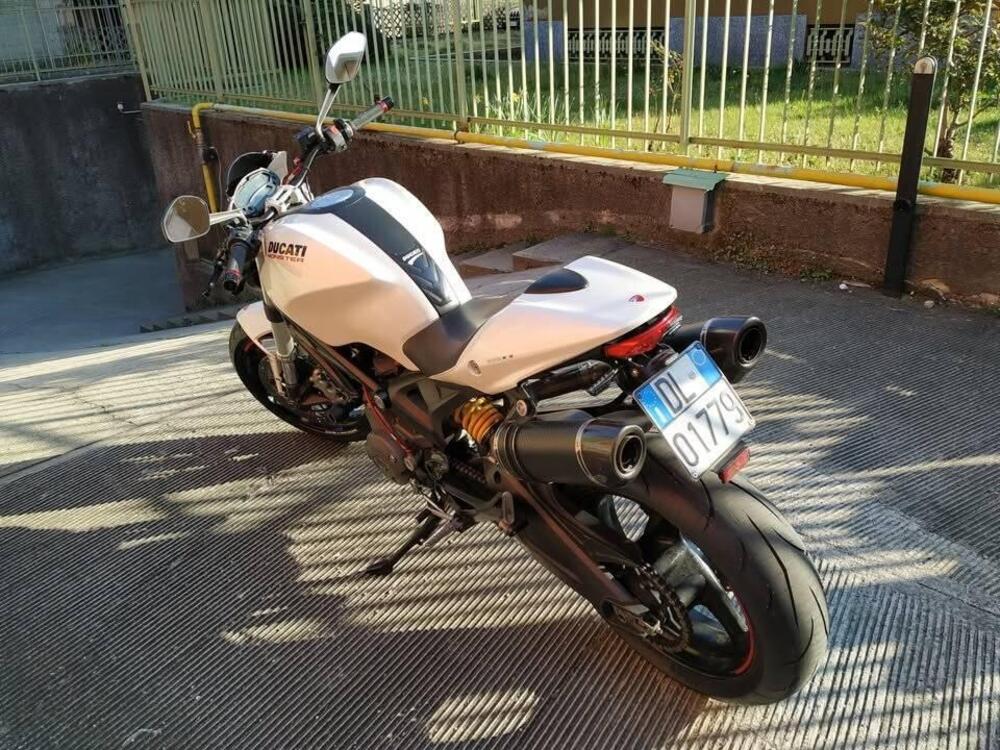 Ducati Monster 696 Plus (2007 - 14) (3)