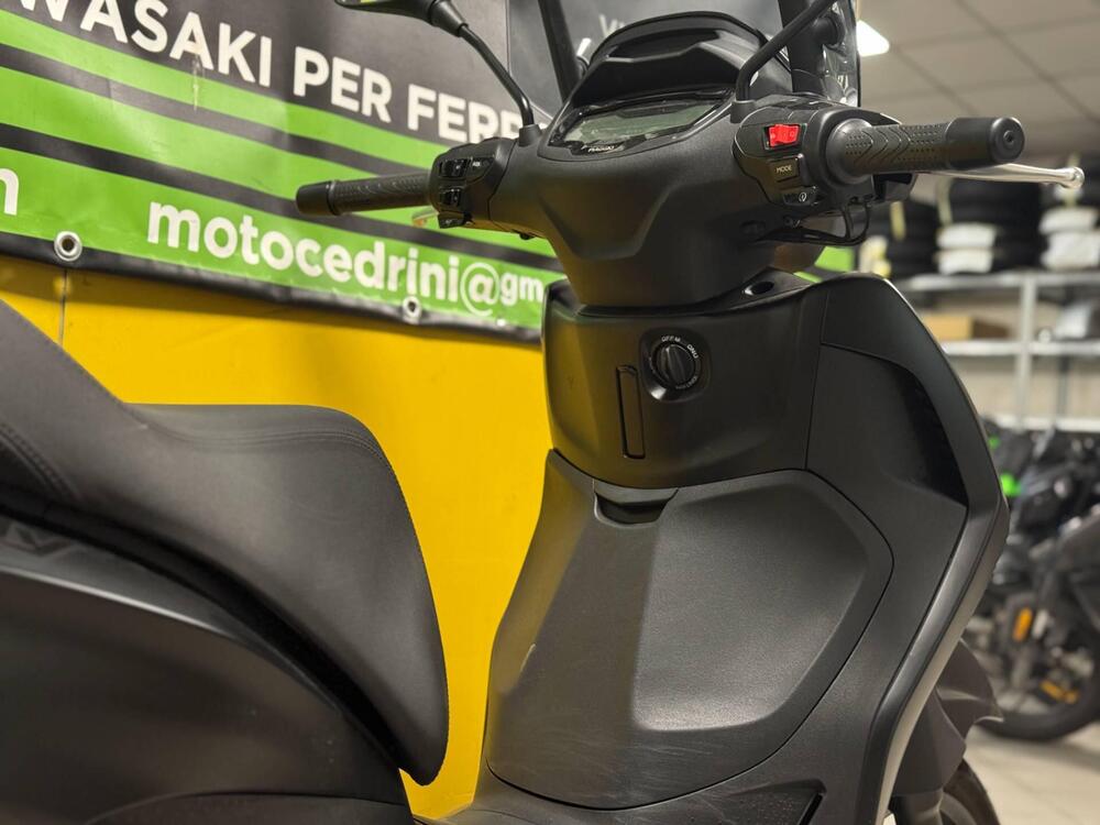 Piaggio Beverly 310 S (2025 - 26) (8)