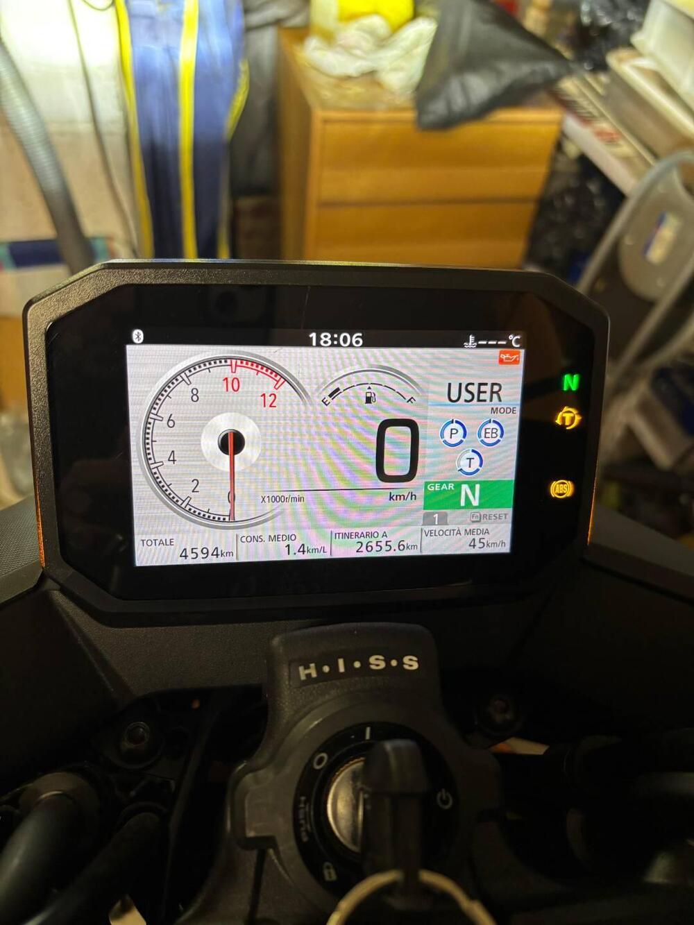 Honda CB 750 Hornet (2023 - 24) (8)