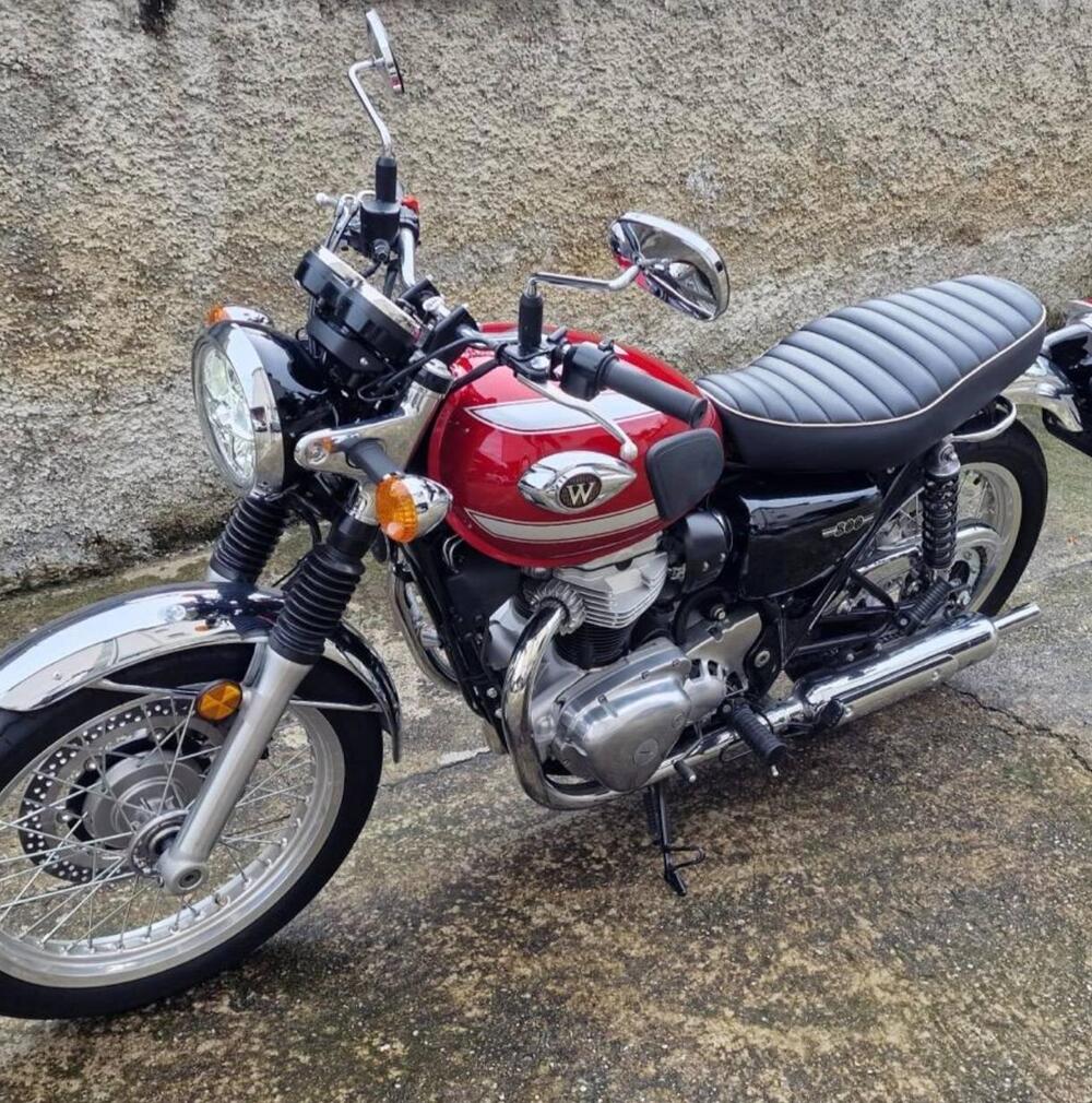 Kawasaki W 800 (2021 - 26) (2)