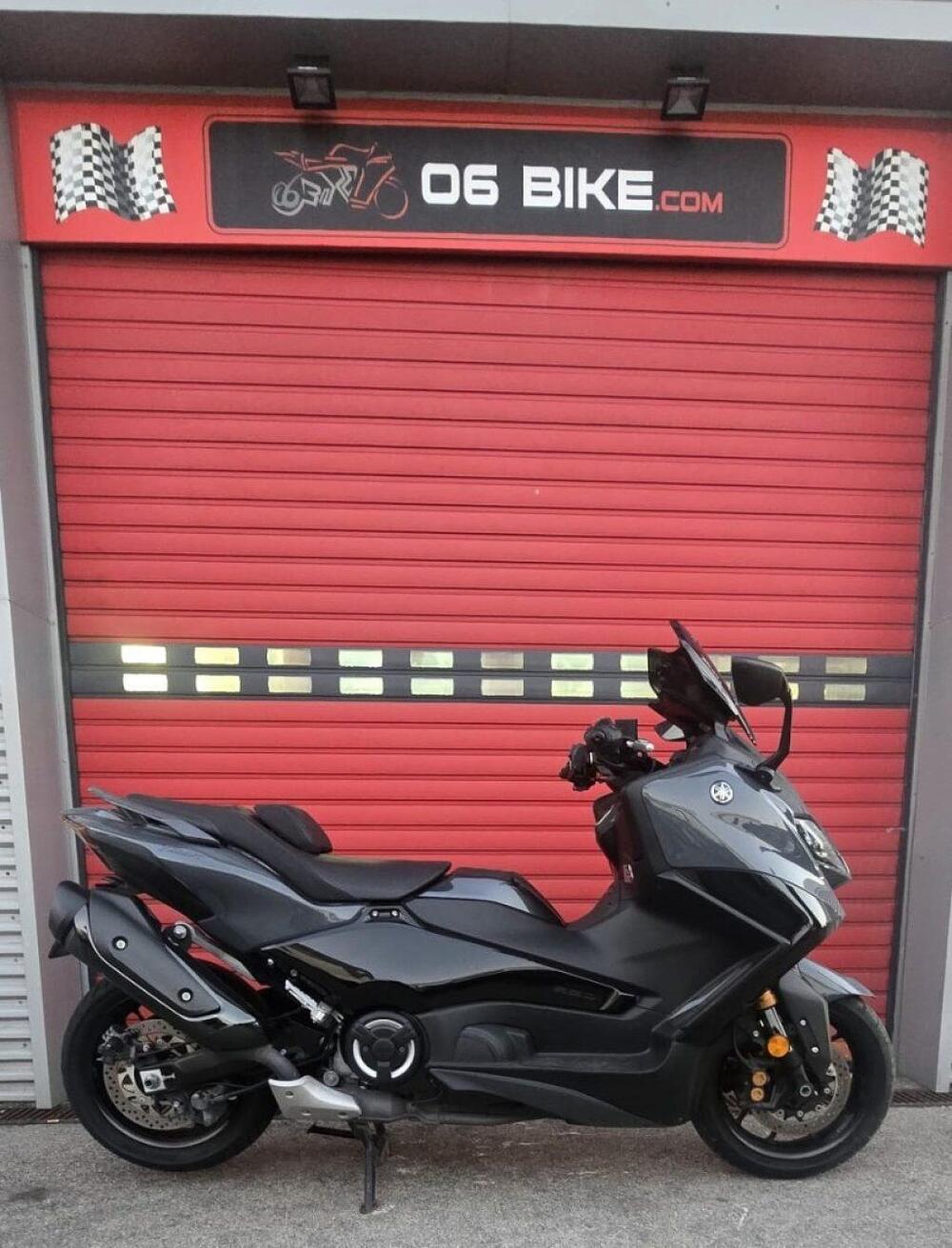 Yamaha T-Max 560 (2022 - 24)