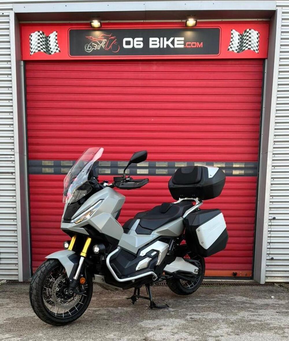 Honda X-ADV 750 Travel (2025 - 26) (3)