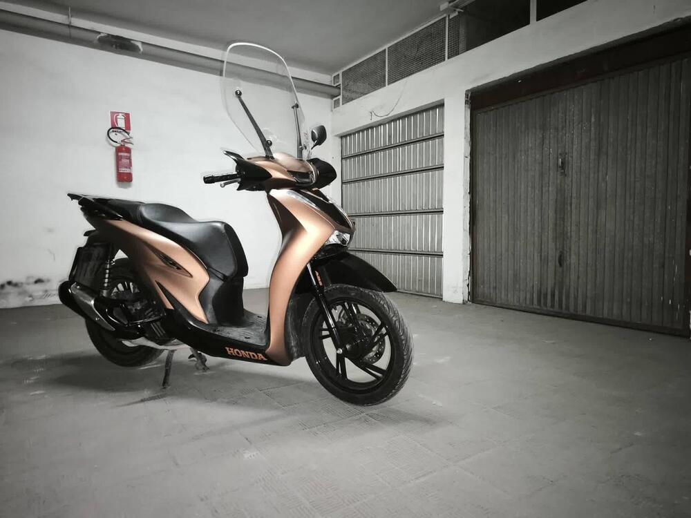 Honda SH 125i Sport (2022 - 23) (2)