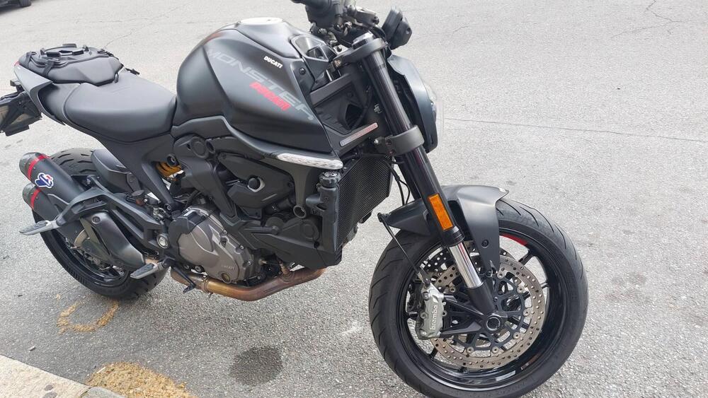 Ducati Monster 937 + (2021 - 25) (3)