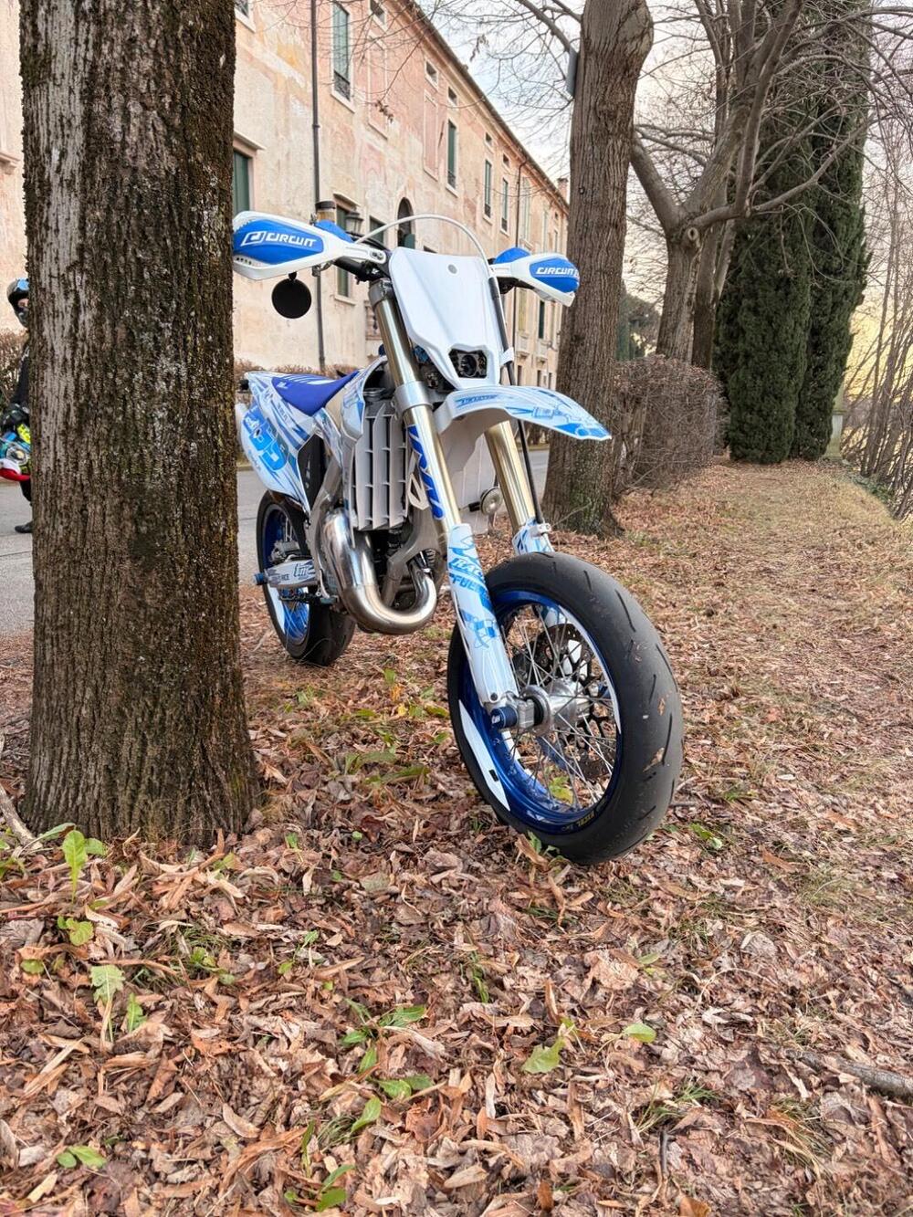 Tm Moto SMR 125 Fi 2T (2024) (3)