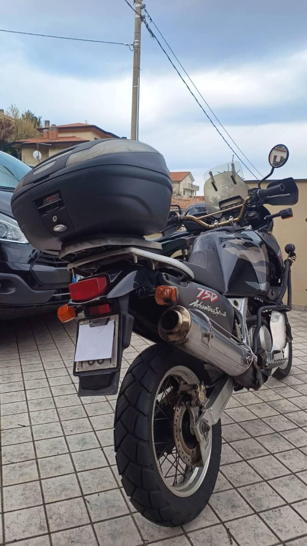 Honda Africa Twin XRV 750 (1996 - 02) (2)