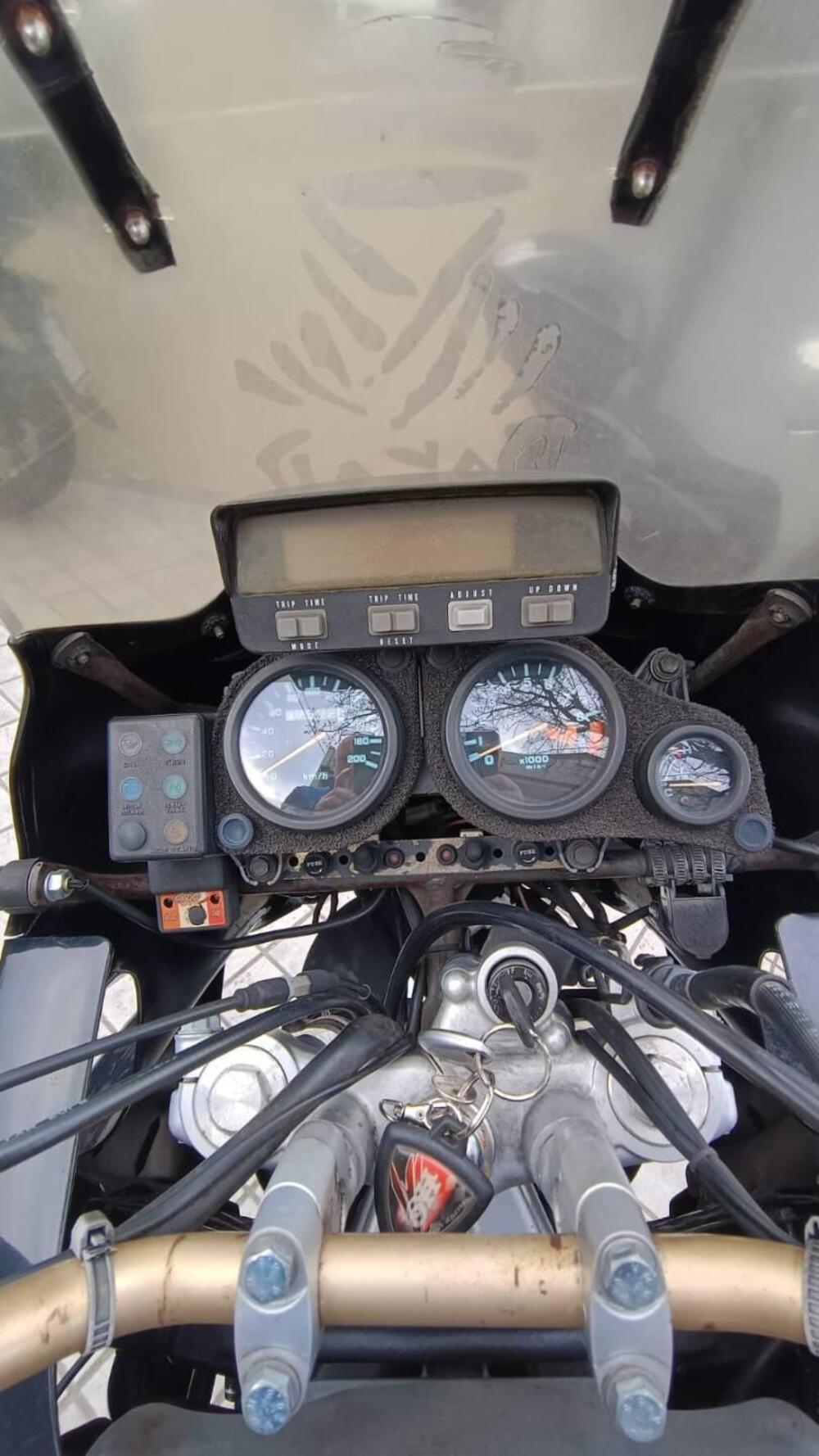 Honda Africa Twin XRV 750 (1996 - 02) (4)