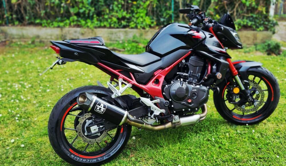 Honda CB 750 Hornet (2023 - 24) (2)