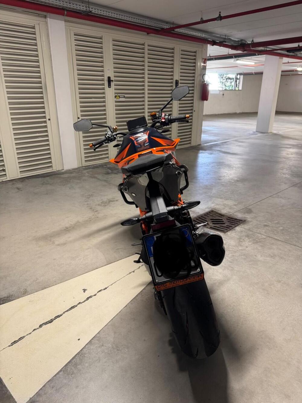 KTM 1290 Super Duke R (2020) (4)