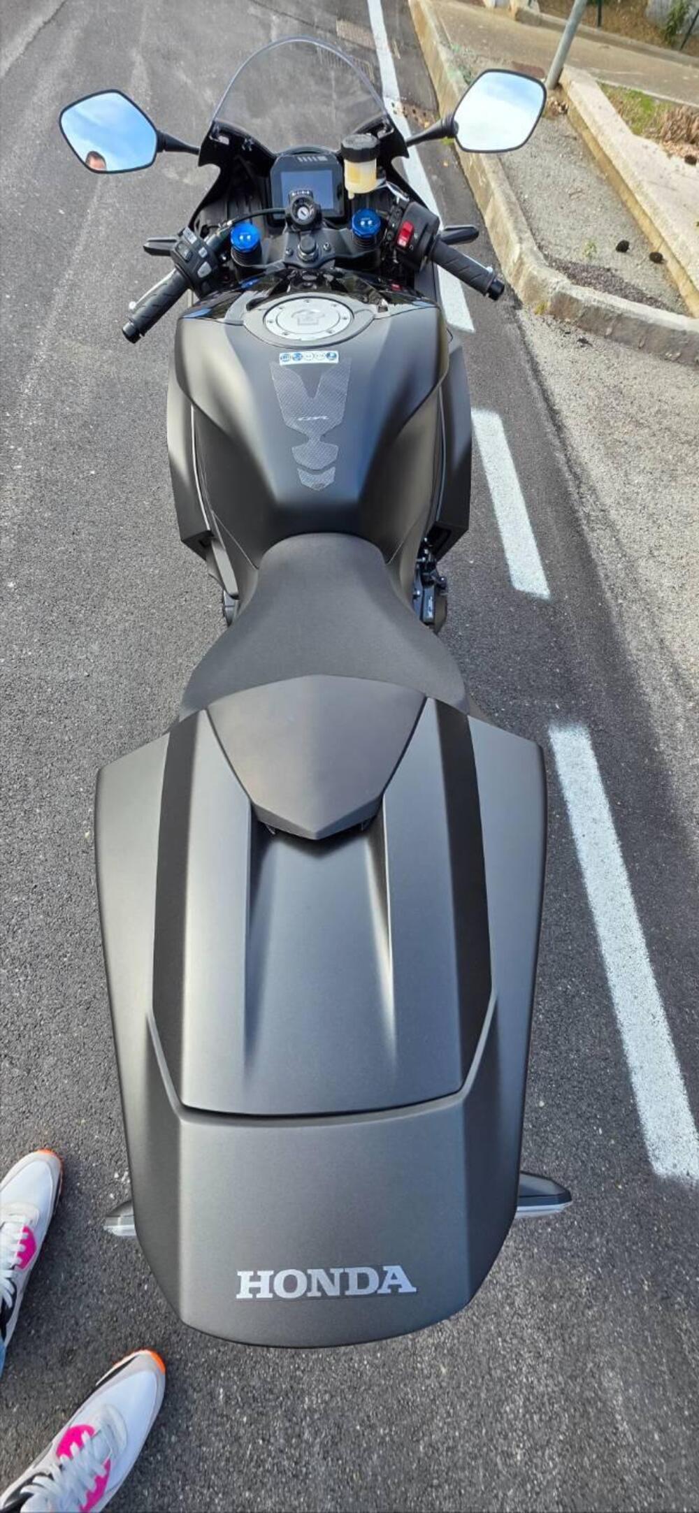 Honda CBR 600 RR (2024 - 26) (5)