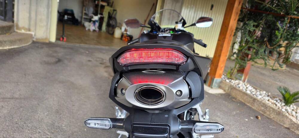 Honda CBR 600 RR (2024 - 26) (12)